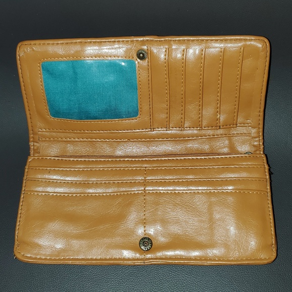 Billabong Pleated Clutch Wallet - Picture 7 of 14